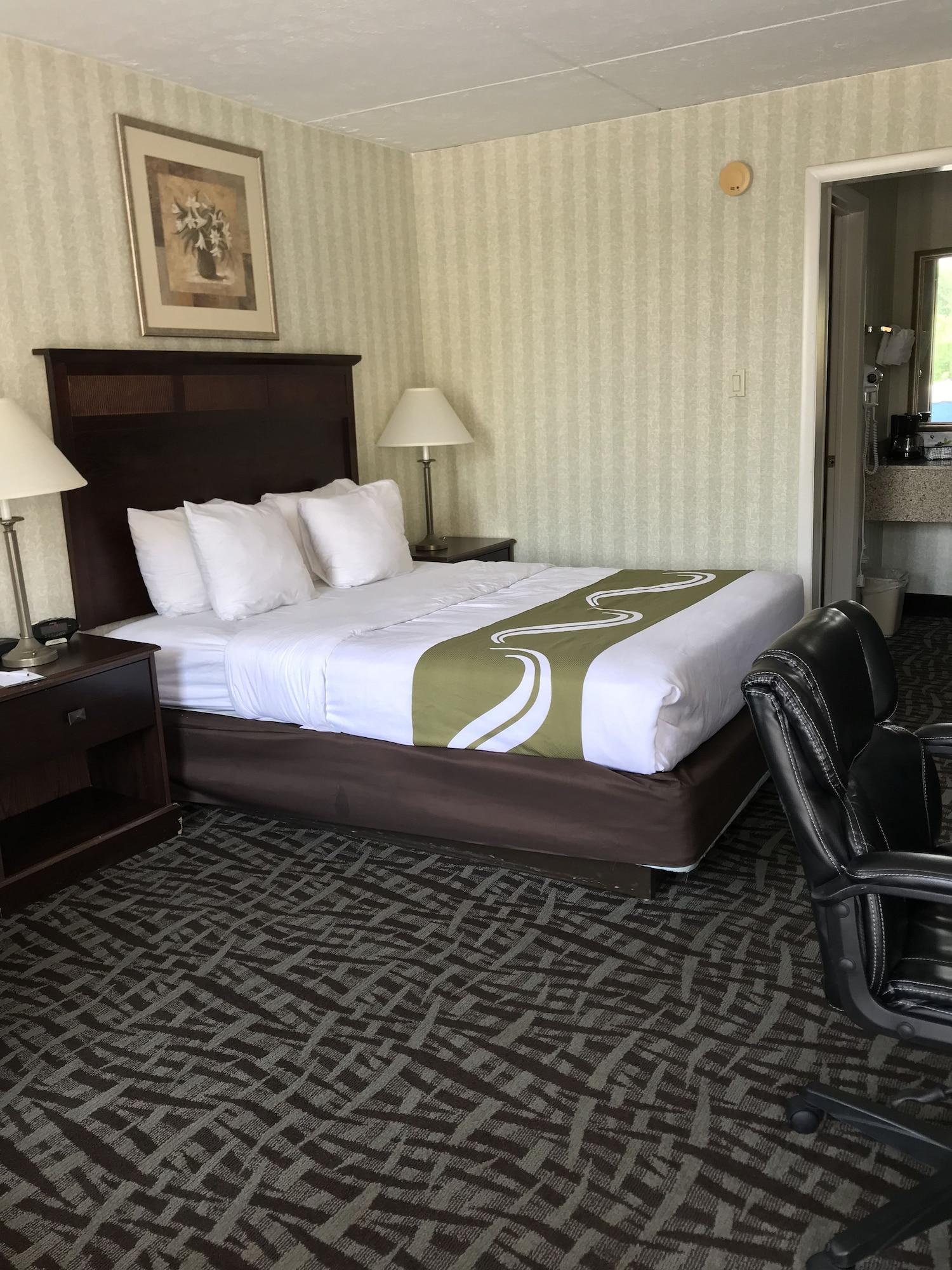 Quality Inn Fredericksburg Near Historic Downtown Εξωτερικό φωτογραφία