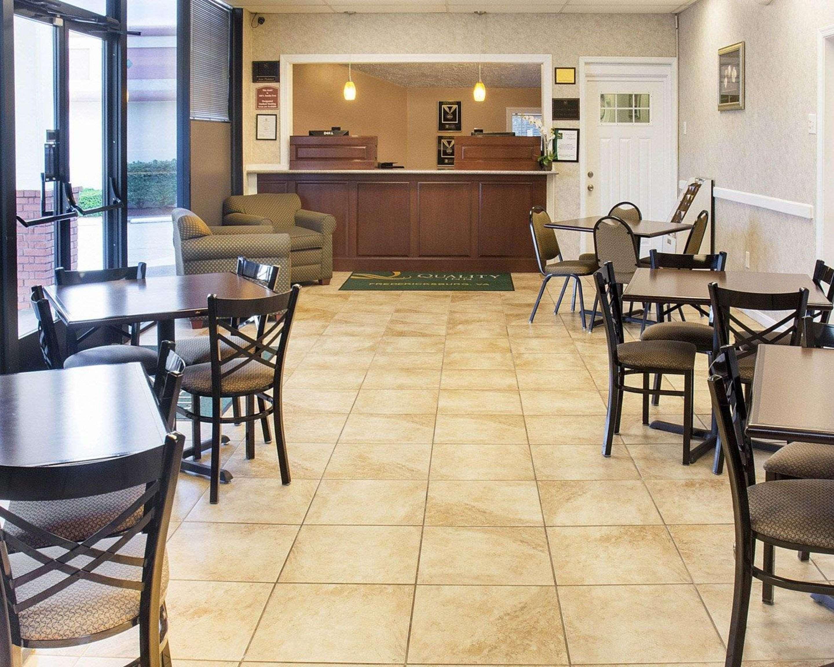 Quality Inn Fredericksburg Near Historic Downtown Εξωτερικό φωτογραφία
