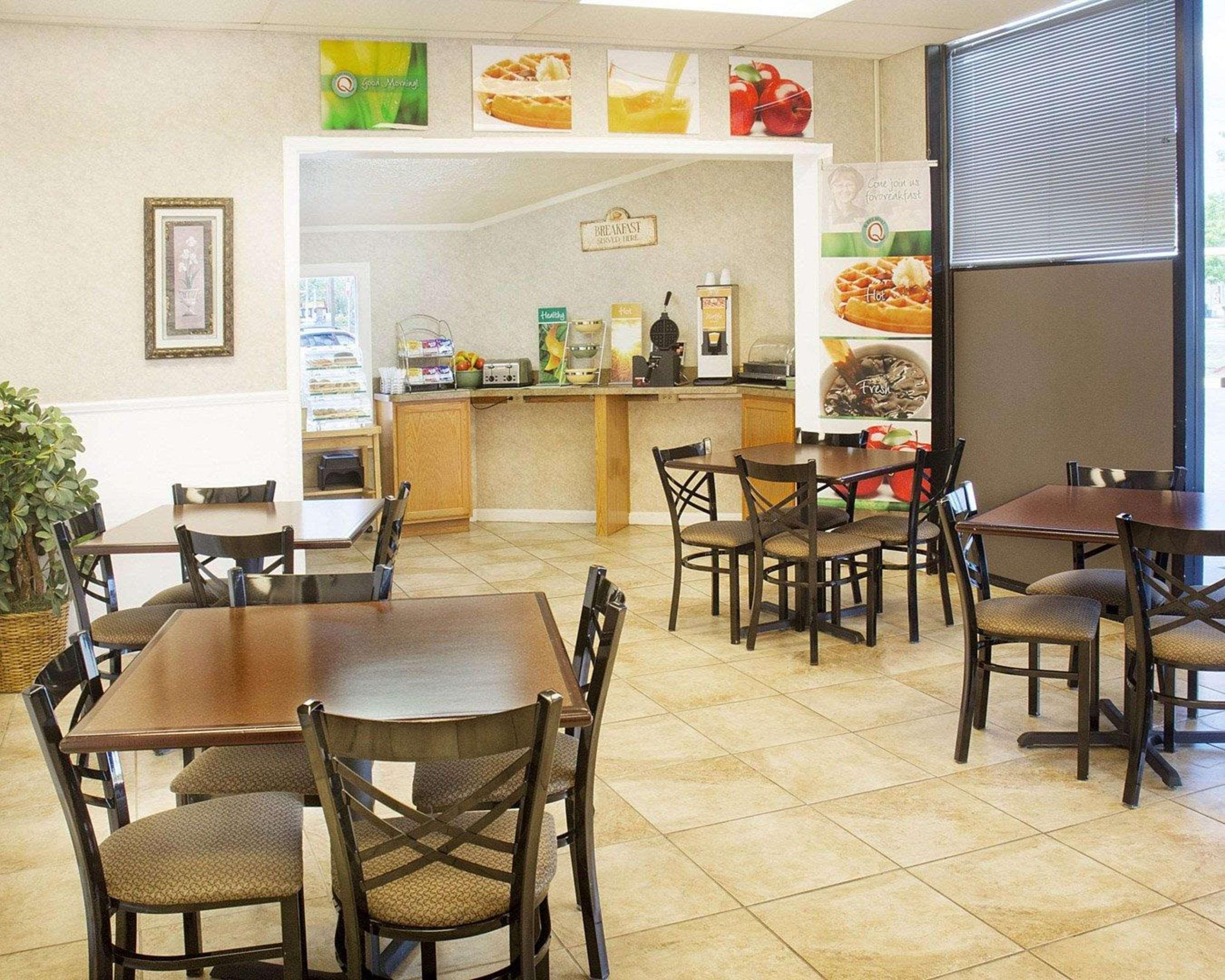 Quality Inn Fredericksburg Near Historic Downtown Εξωτερικό φωτογραφία