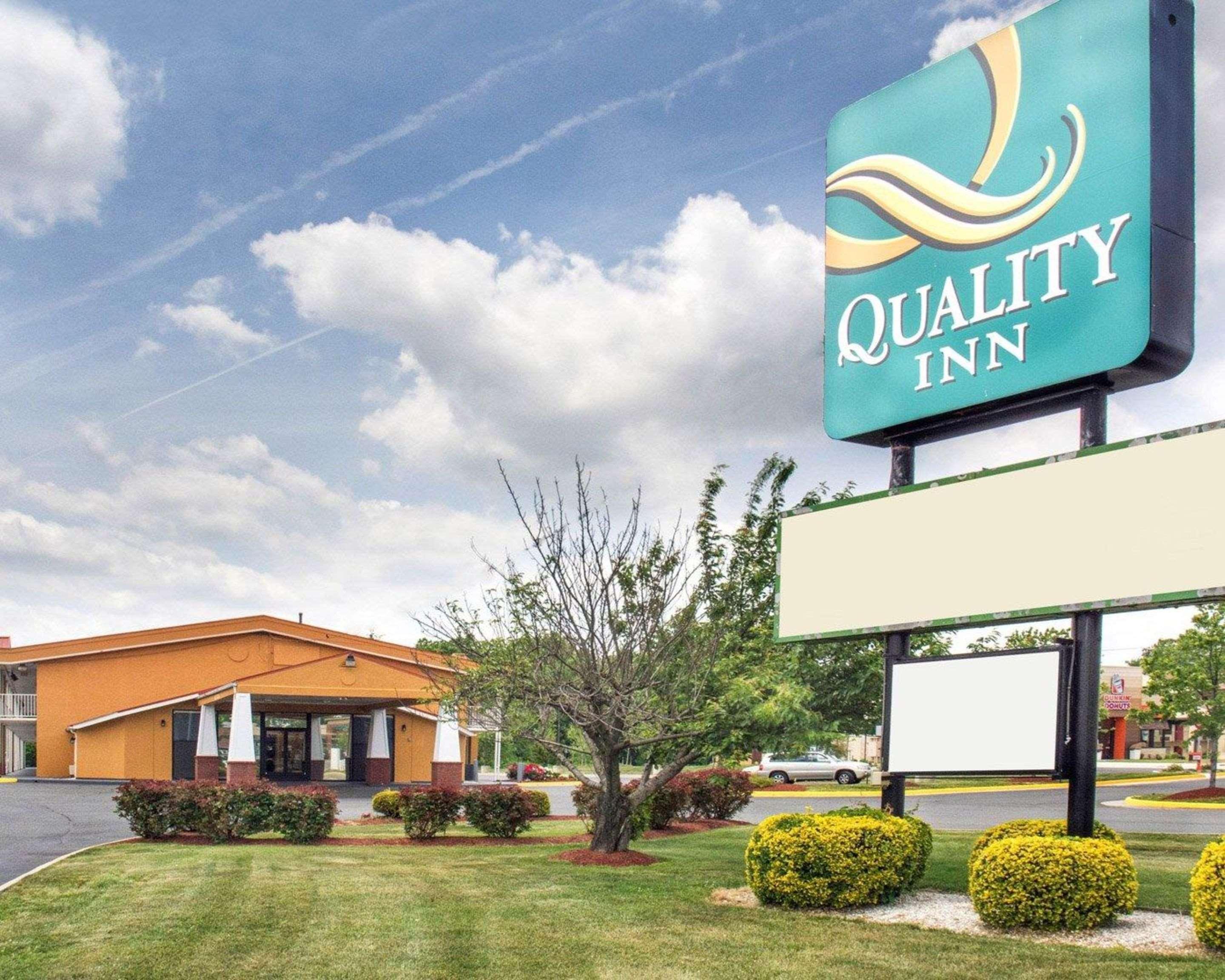 Quality Inn Fredericksburg Near Historic Downtown Εξωτερικό φωτογραφία
