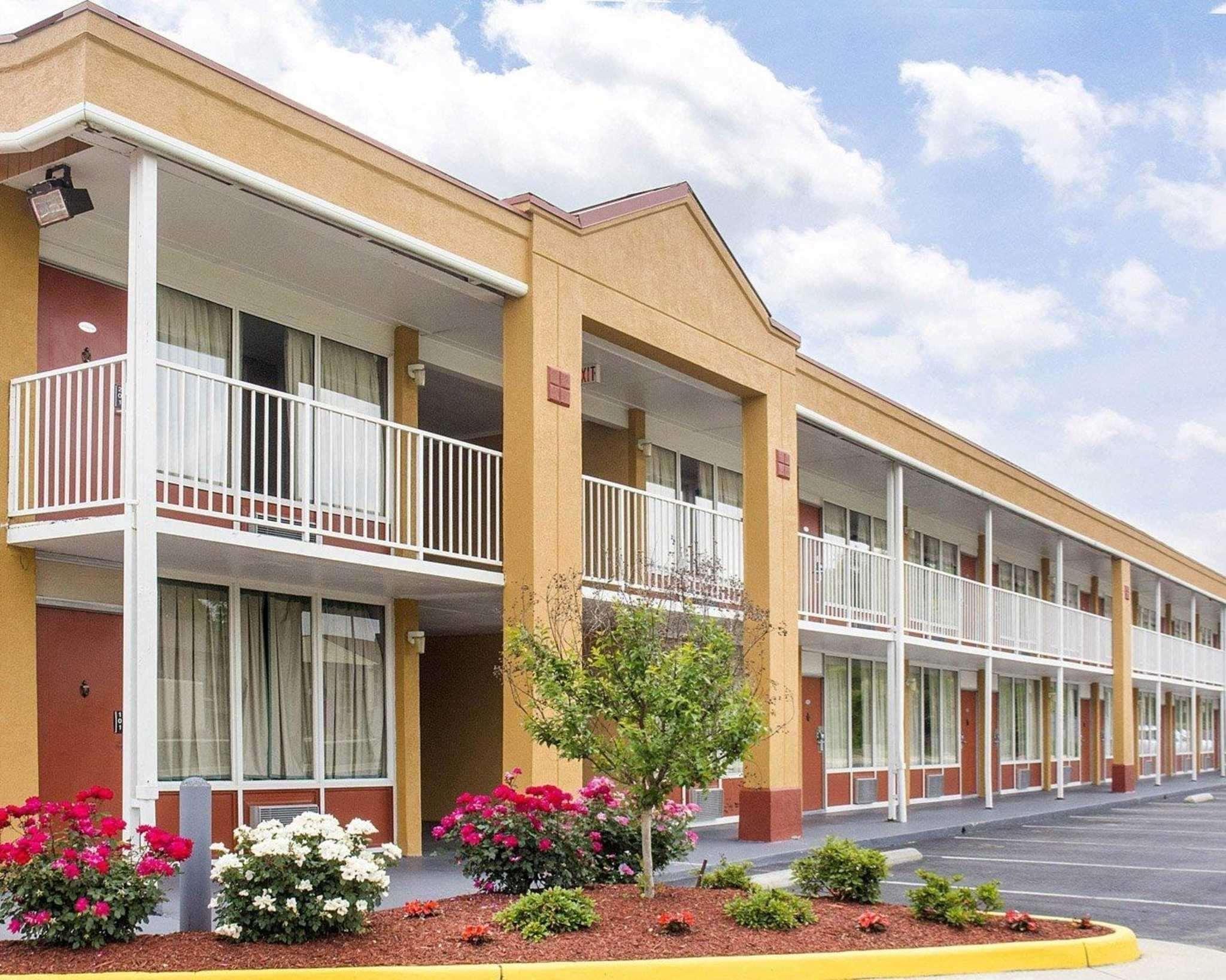 Quality Inn Fredericksburg Near Historic Downtown Εξωτερικό φωτογραφία
